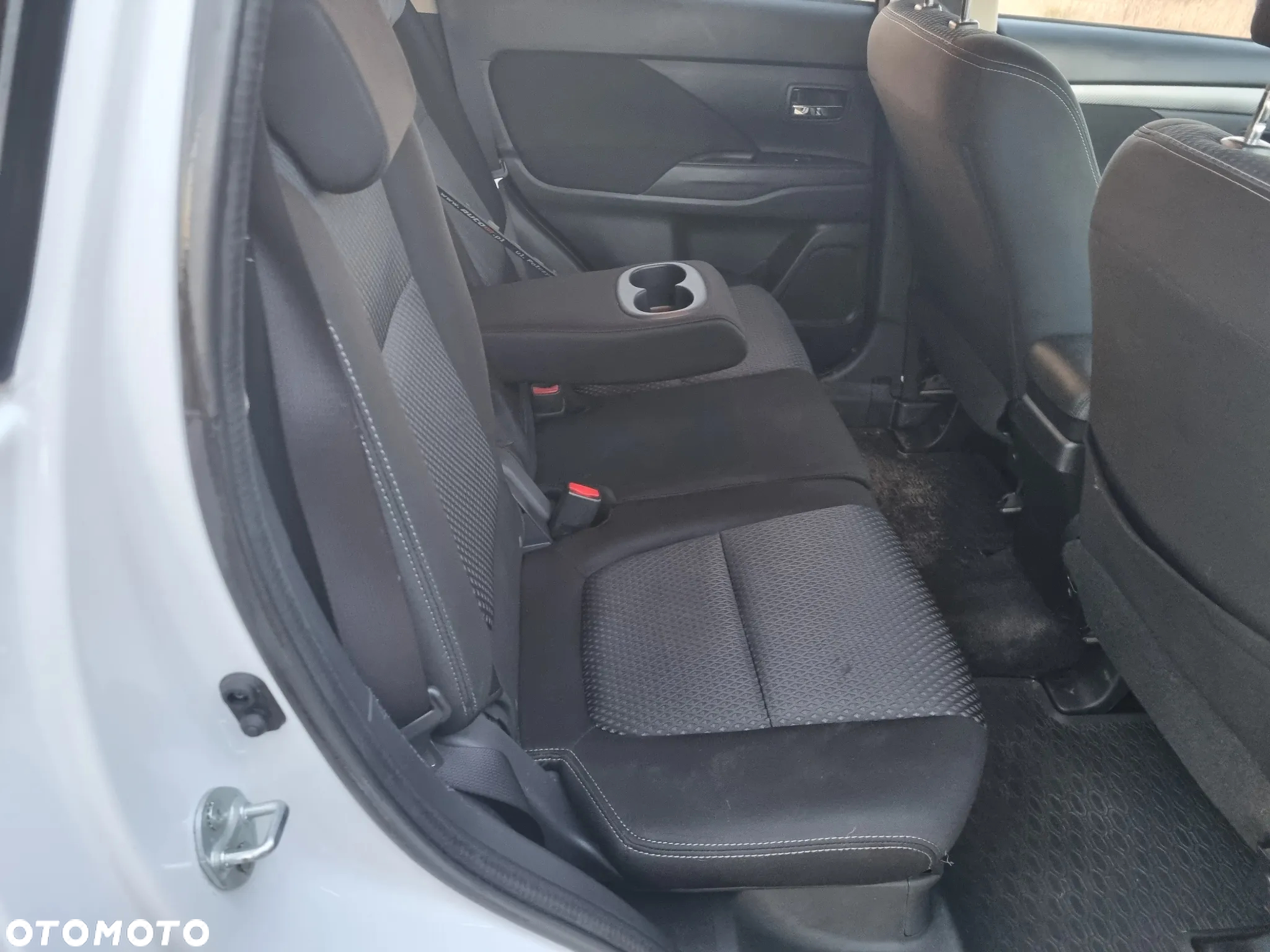 Mitsubishi Outlander 2.2 DID Intense + 4WD - 5