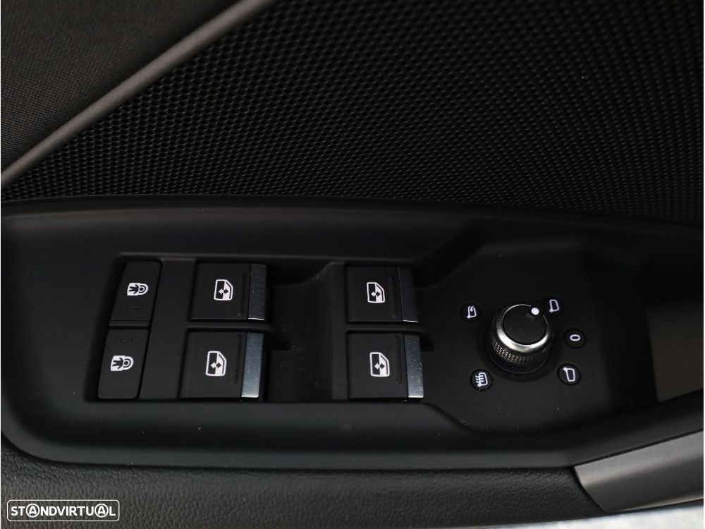 Audi A3 Limousine 30 TFSI Advanced S tronic - 16