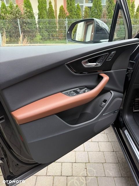 Audi Q7 55 TFSI quattro tiptronic - 8