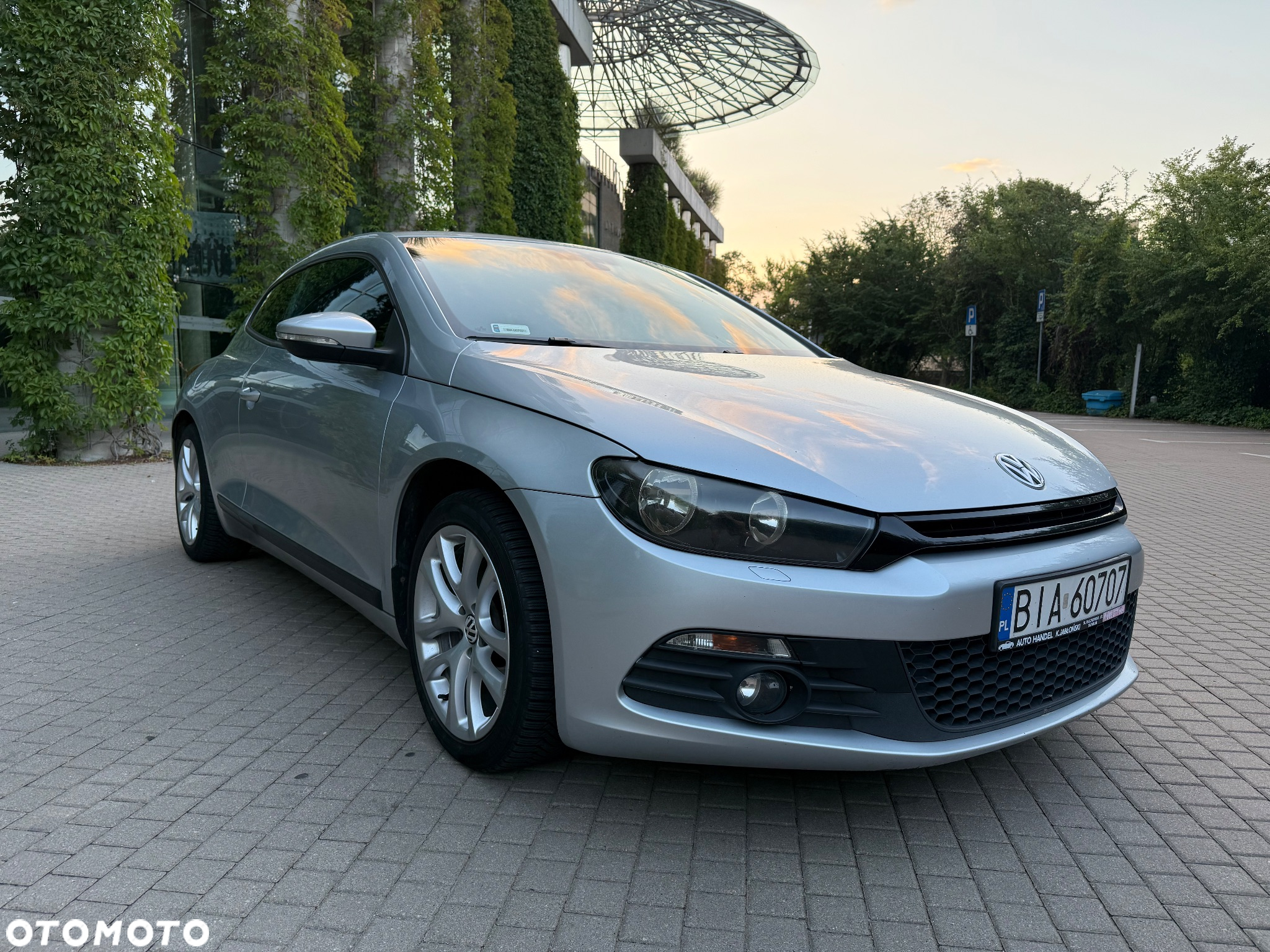 Volkswagen Scirocco 2.0 TSI - 2