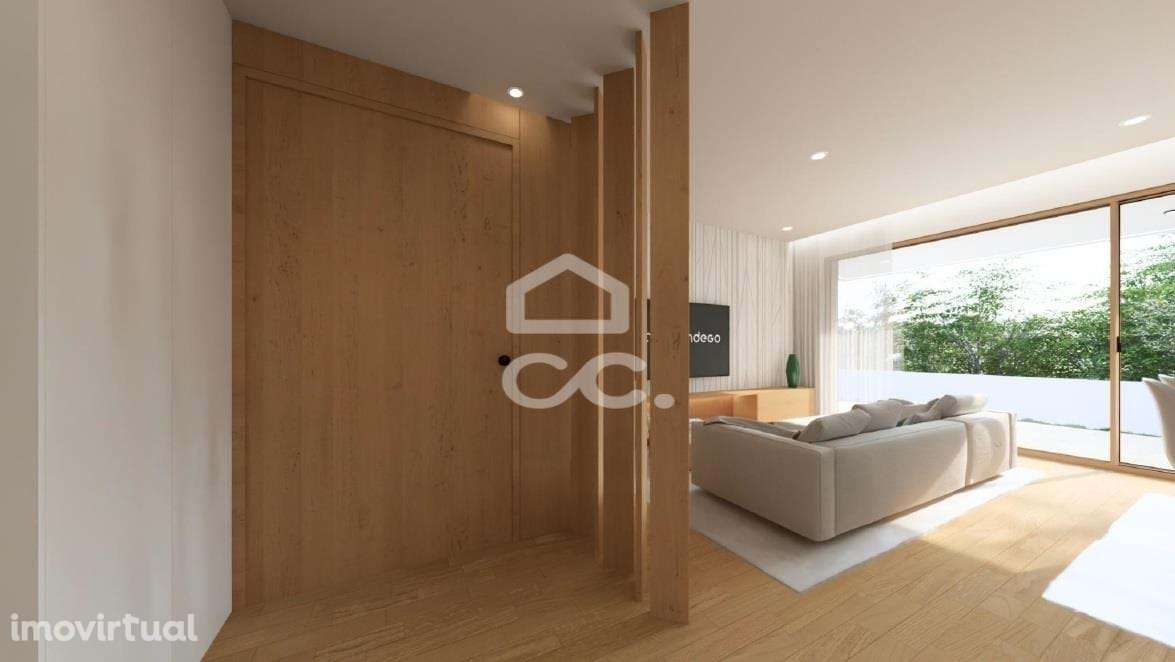 Moradia com projecto de arquitectura em Santa Clara - Grande imagem: 5/34