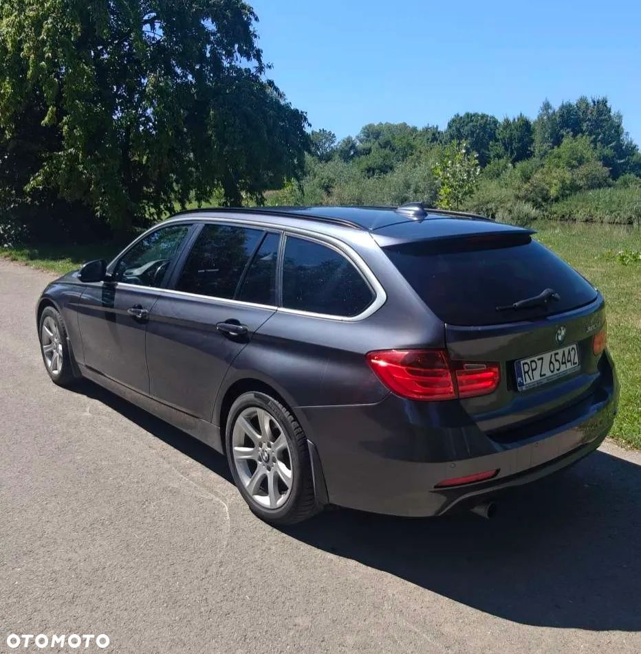 BMW Seria 3 320d - 2