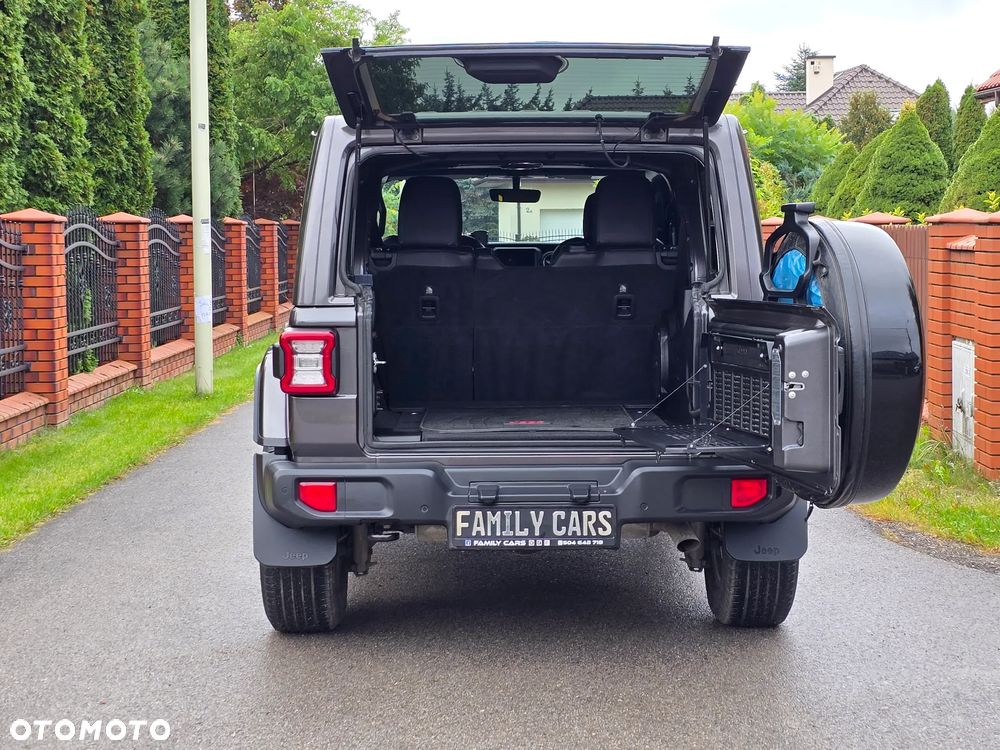 Jeep Wrangler Unlimited GME 2.0 Turbo Sahara - 17