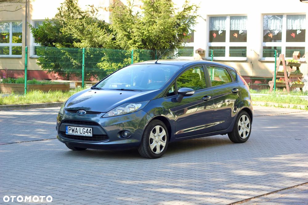 Ford Fiesta - 6