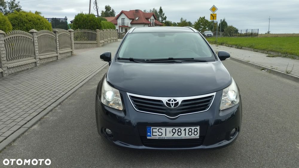 Toyota Avensis 2.0 D-4D Sol - 8