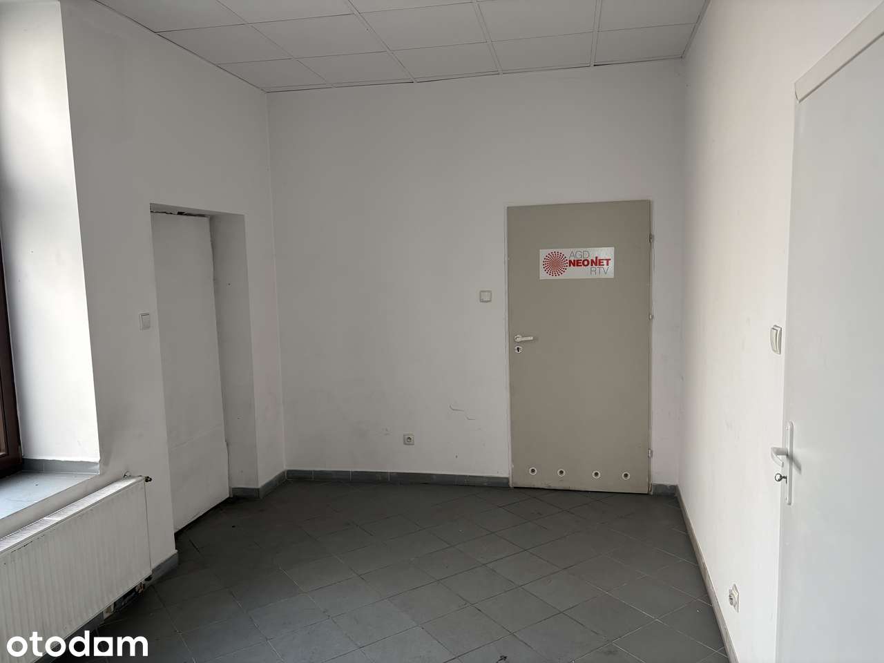 Lokal usługowy na sprzedaż lub wynajem - Pełny obrazek: 2/7