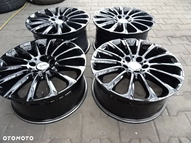 5x112  2x8Jx18 ET35 i 2x 9Jx18 ET45 do aut z rozstawem 112 - 11