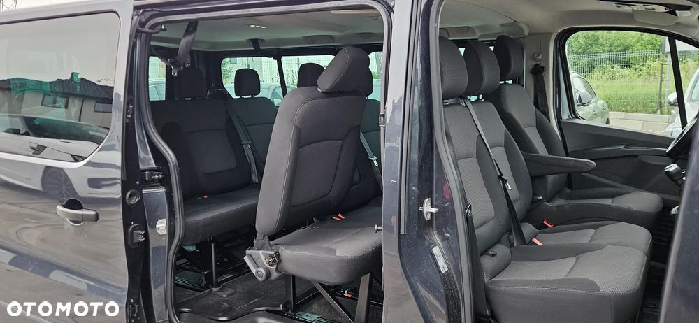 Renault Trafic 2.0 dCi - 12