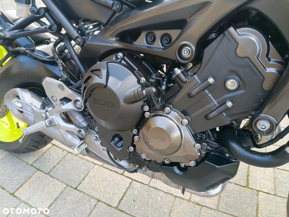 Yamaha MT - 10