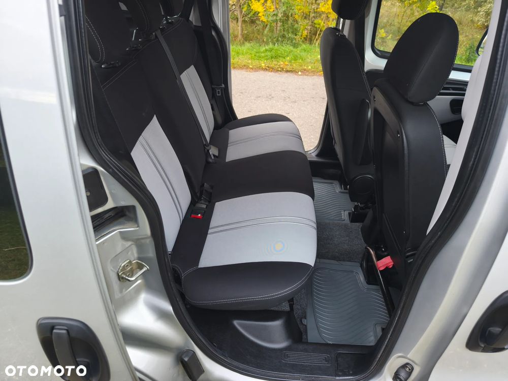 Fiat Qubo - 19