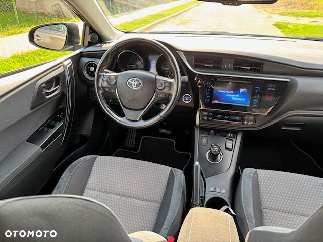 Toyota Auris 1.8 VVT-i Automatik Style Selection - 3
