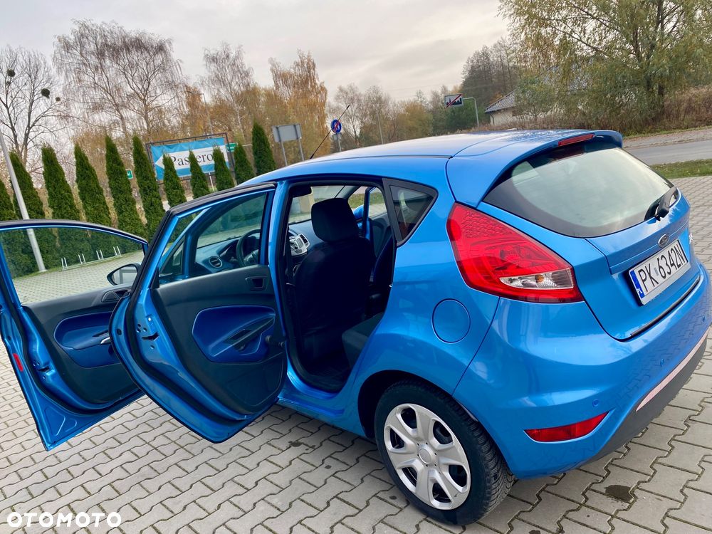 Ford Fiesta - 13