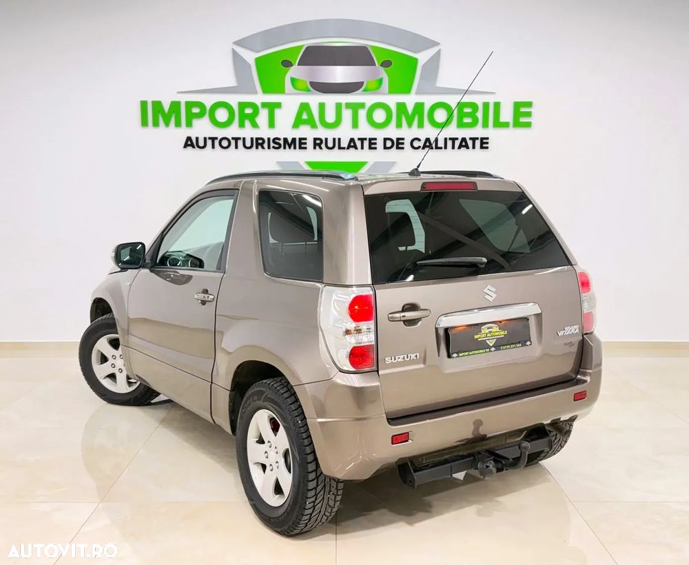 Suzuki Grand Vitara 1.9 DDiS Comfort - 13