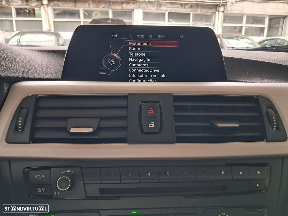 BMW 318 d - 6