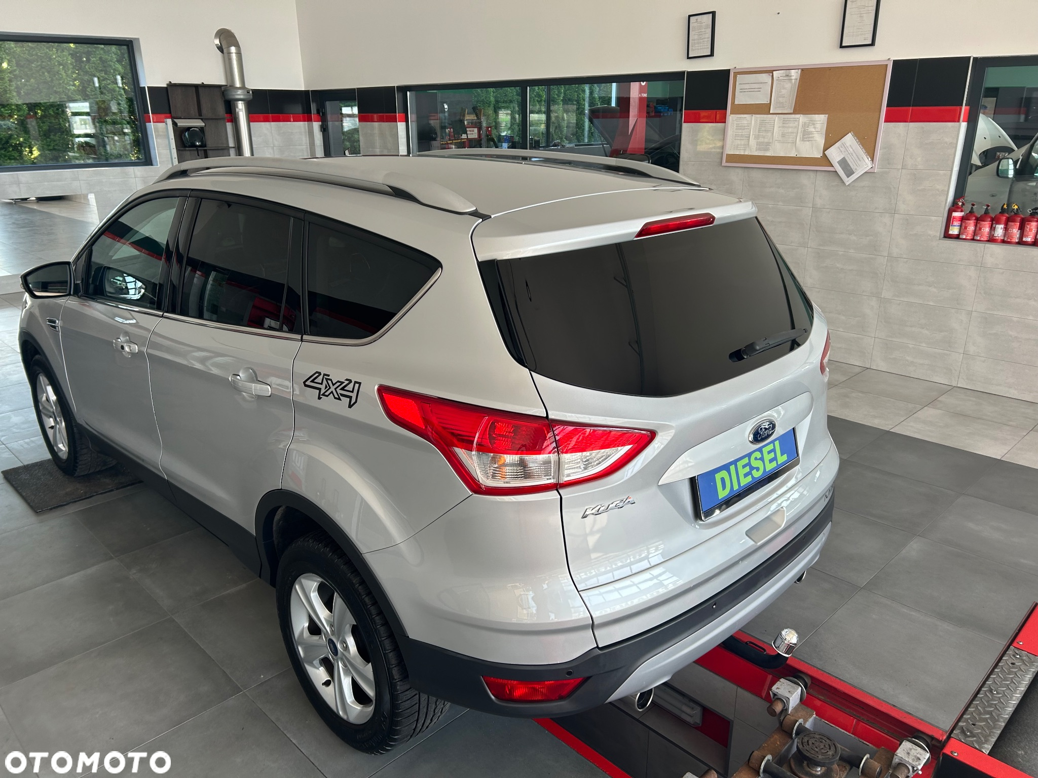 Ford Kuga 2.0 TDCi 4WD Titanium Plus - 6
