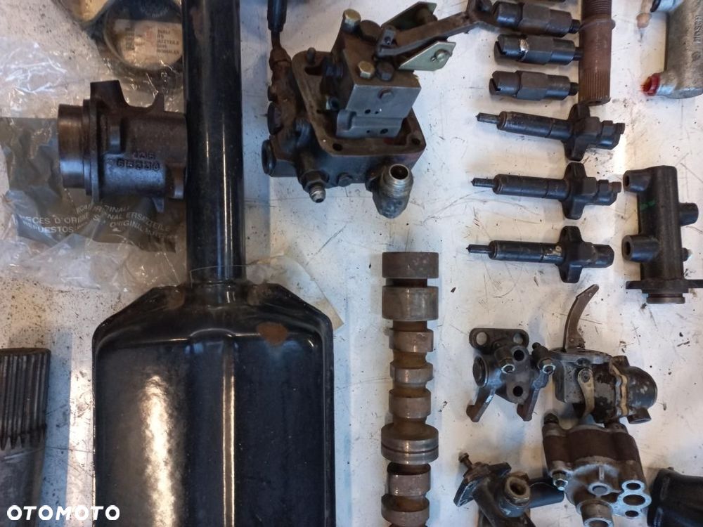 Części do silnika SAME,LAMBORGHINI,HURLIMAN 1000.6ATI 1000.6WTI.1000,6P 1000.3A 3,4,5,6 CYLINDRÓW 07511100,70720.4, 048.11100, 985P, 0471110.0,045.0065.6, 711100,065.1410.0, 75325.0, GŁOWICA,WTRYSK,BLOK,WAŁ,TŁOK,TULEJA,WOM,KOLEKTOR,CHŁODNICA,TURBO,OBUDOWA ROZRZĄDU,KOŁO,WAŁEK,POMPA,BALANSER,MISKA 53279706014, 532610150 KKK WISKOZA,ANTARES II,LASER,SILVER,EXPLORER,CORSARO,CENTAURO,TITAN,TAURUS,MERCURY,JAGUAR,TIGER,BUFFLO,DRAGO,RUBIN,IRON,LEOPARD,GALAXY,SOLAR.ASTER - 18