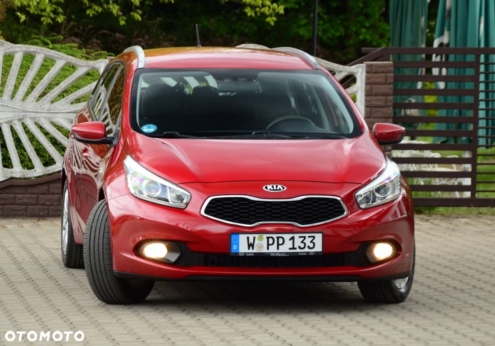 Kia Ceed - 5