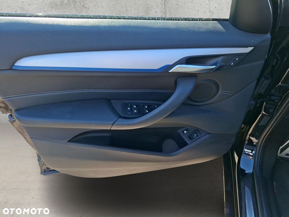 BMW X1 - 15