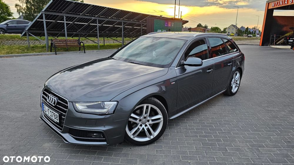 Audi A4 Avant - 30