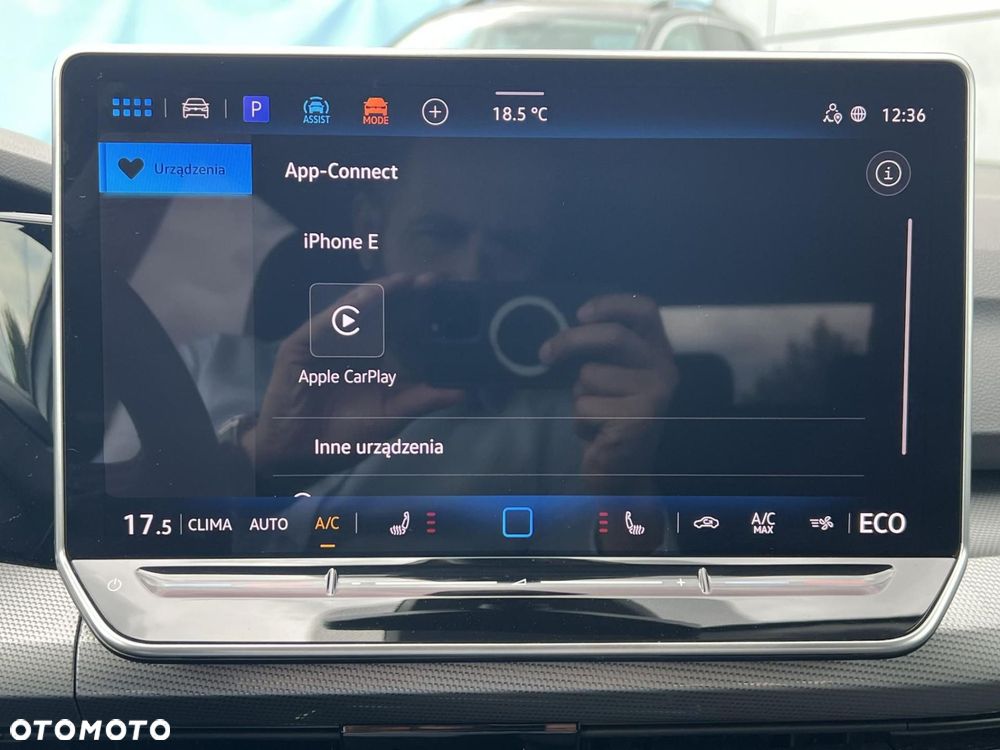 Volkswagen Golf 1.5 TSI EHybrid PHEV 150kW Style DSG - 23