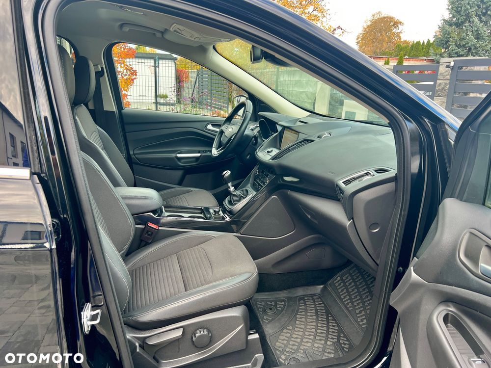 Ford Kuga 2.0 TDCi 4x4 Titanium - 6