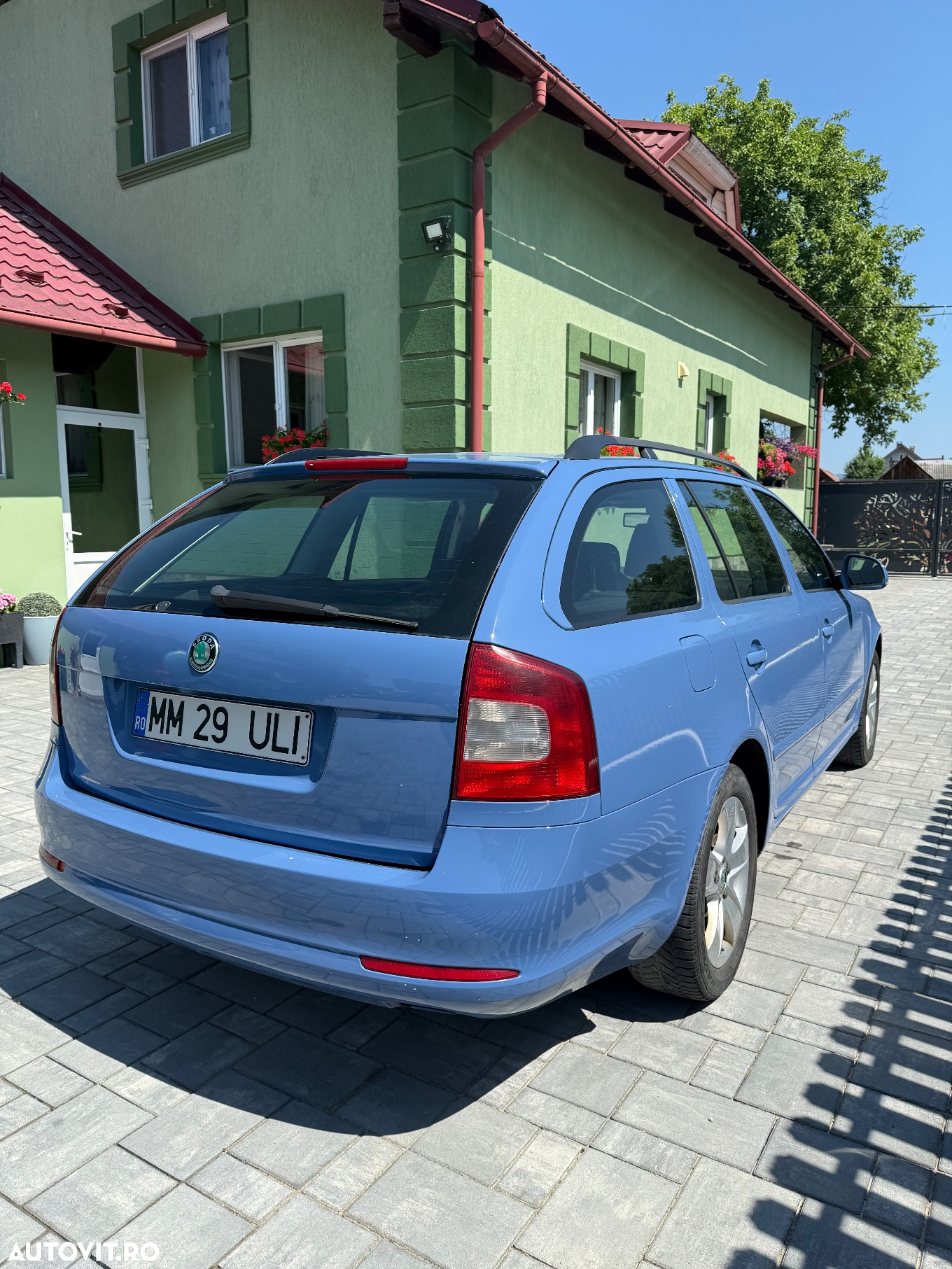 Skoda Octavia Combi 2.0 TDI Ambiente - 6