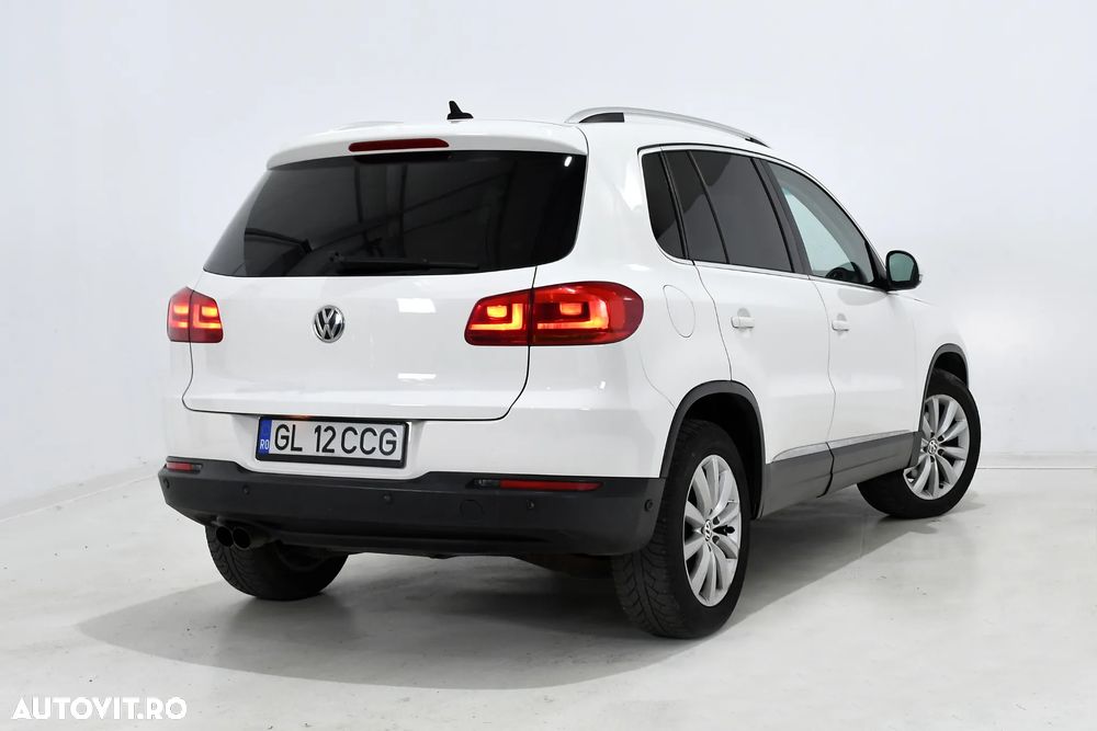 Volkswagen Tiguan 2.0 TDI DPF BlueMotion Technology Cup Sport & Style - 11