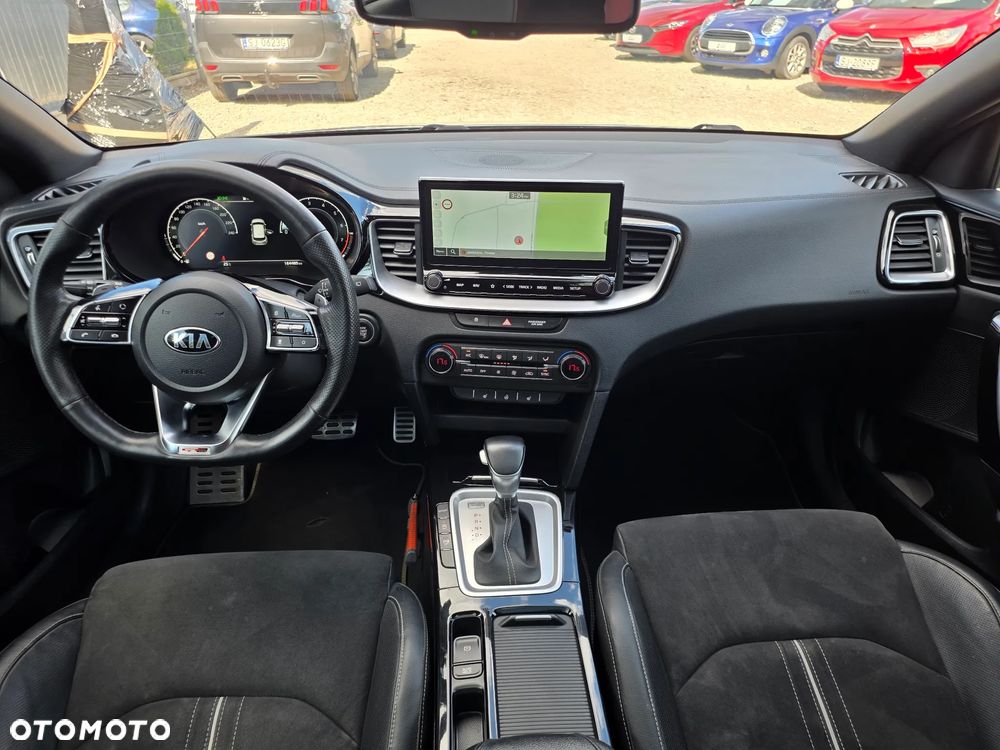 Kia ProCeed 1.5 T-GDI DCT7 OPF GT LINE - 11