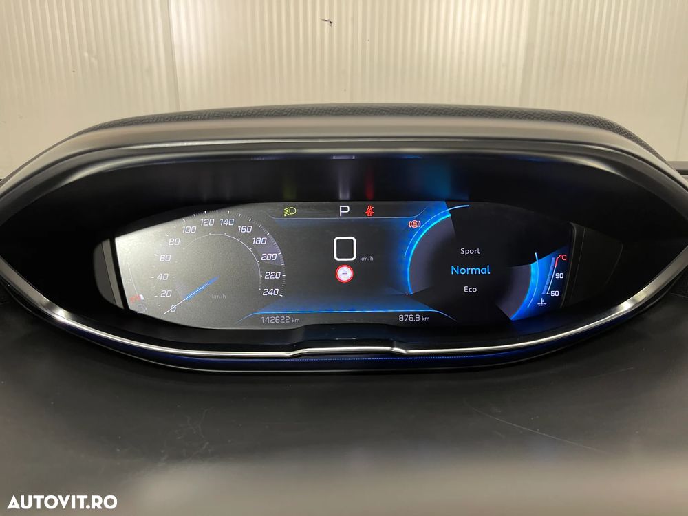 Peugeot 5008 1.5L BlueHDI EAT8 S&S Allure Pack - 31