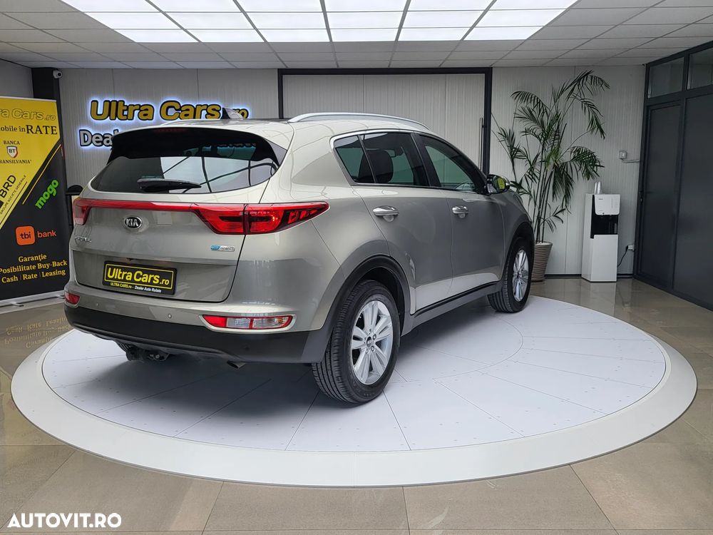 Kia Sportage 1.7 CRDI 2WD Dream-Team Edition - 6