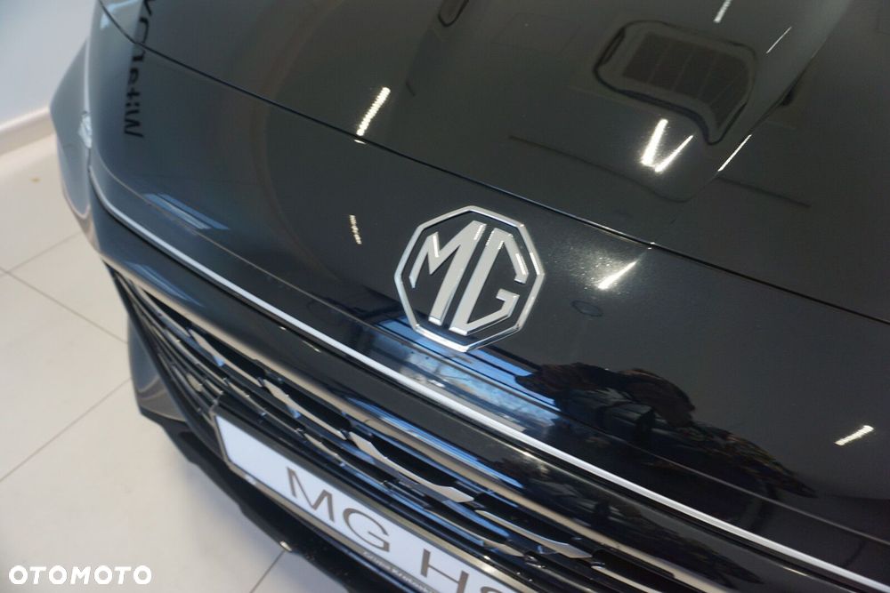 MG HS - 7