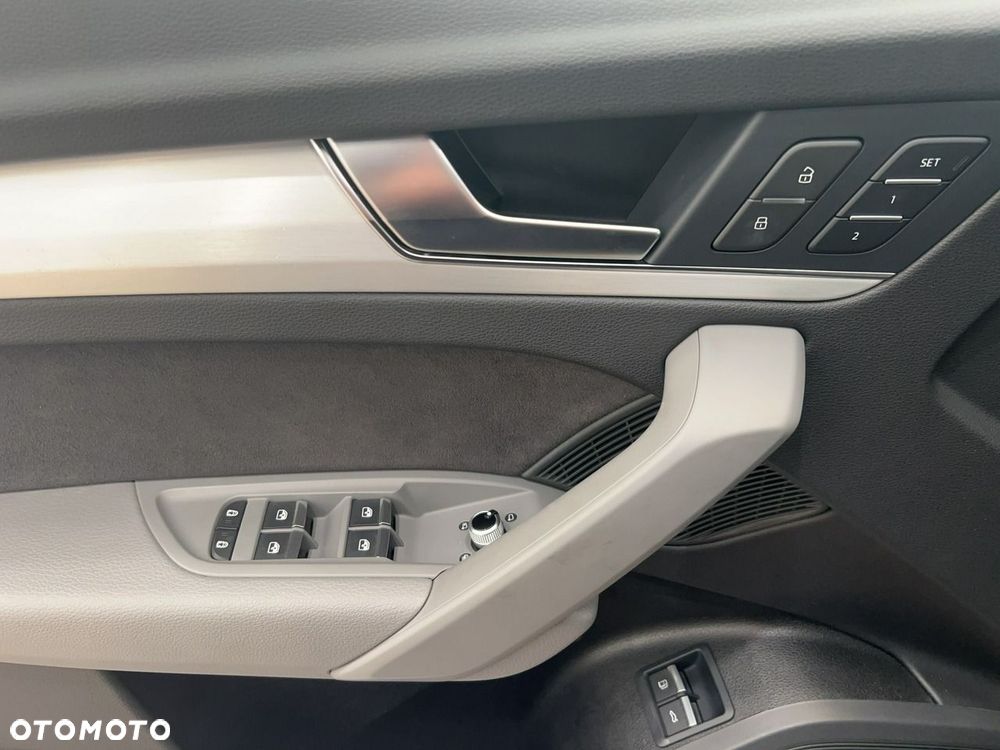 Audi Q5 Sportback - 13