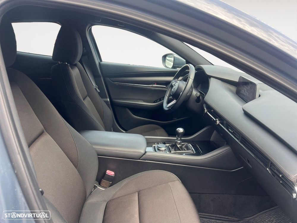Mazda 3 Hatchback 2.0 Sky-G Excellence - 15