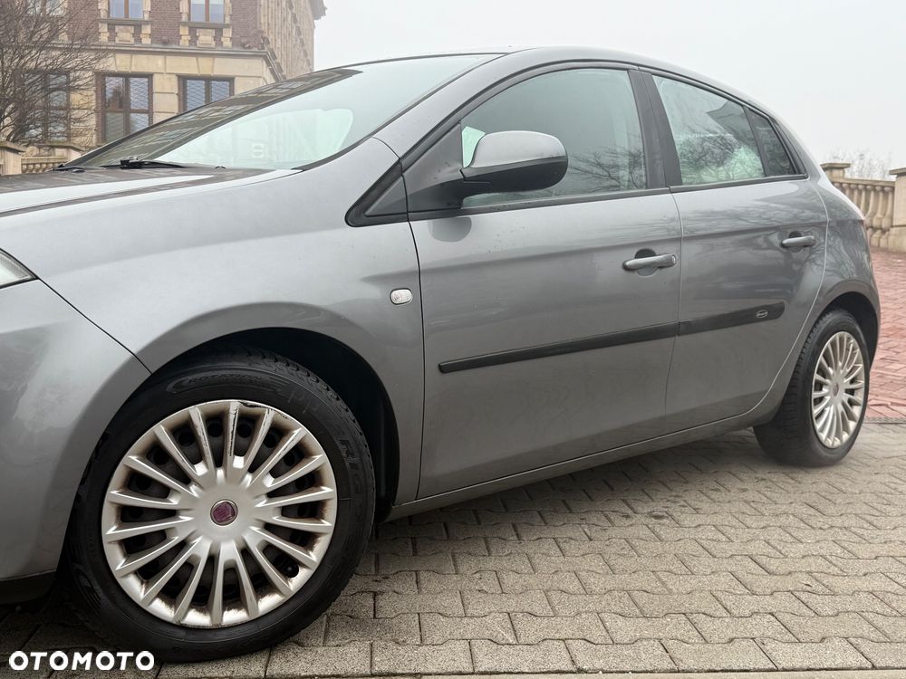 Fiat Bravo 1.4 T-JET 16V Dynamic - 12