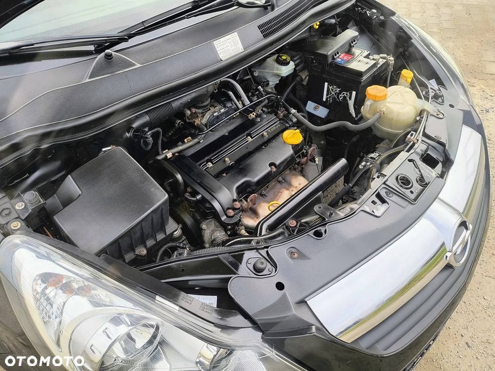 Opel Corsa 1.2 16V - 23