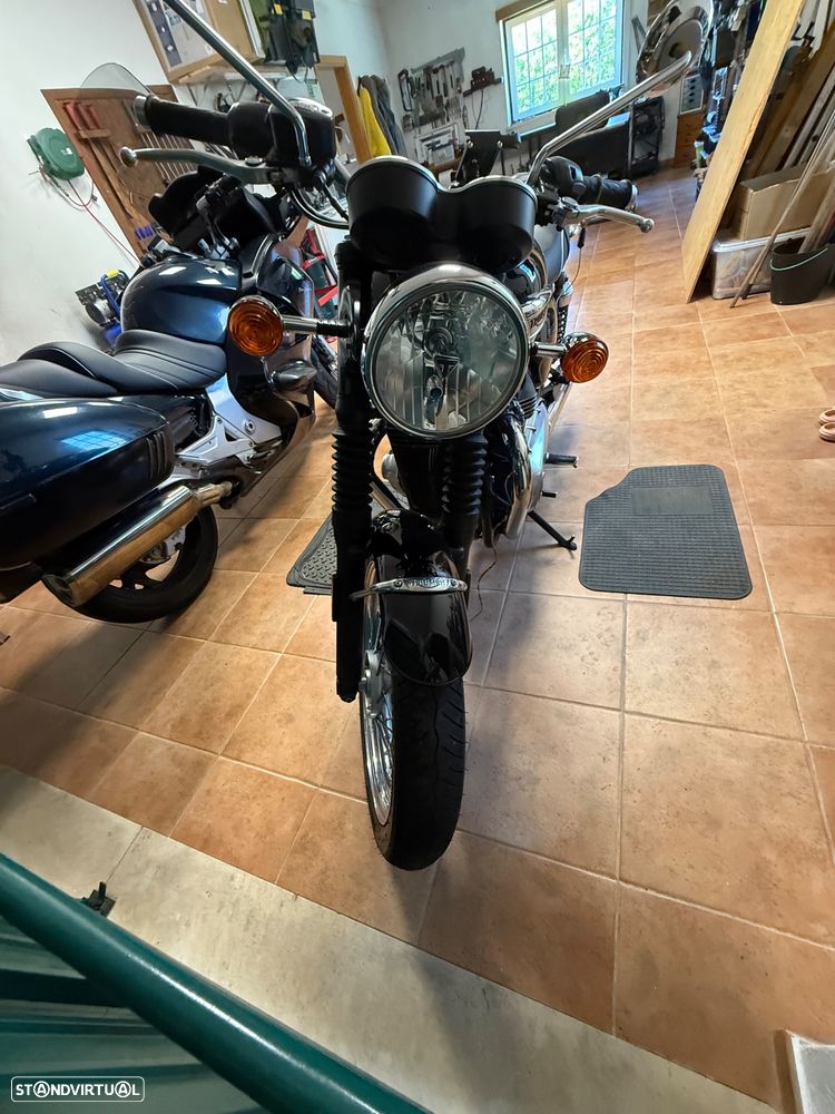 Triumph Bonneville T100 - 5