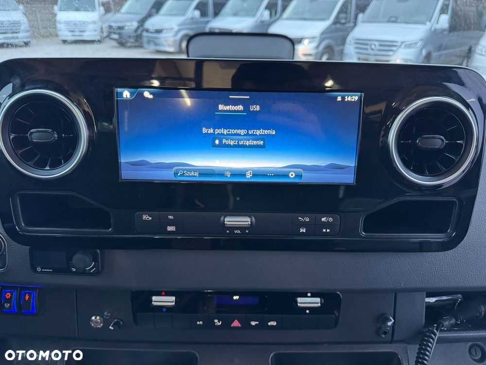 Mercedes-Benz Sprinter 519 - 16