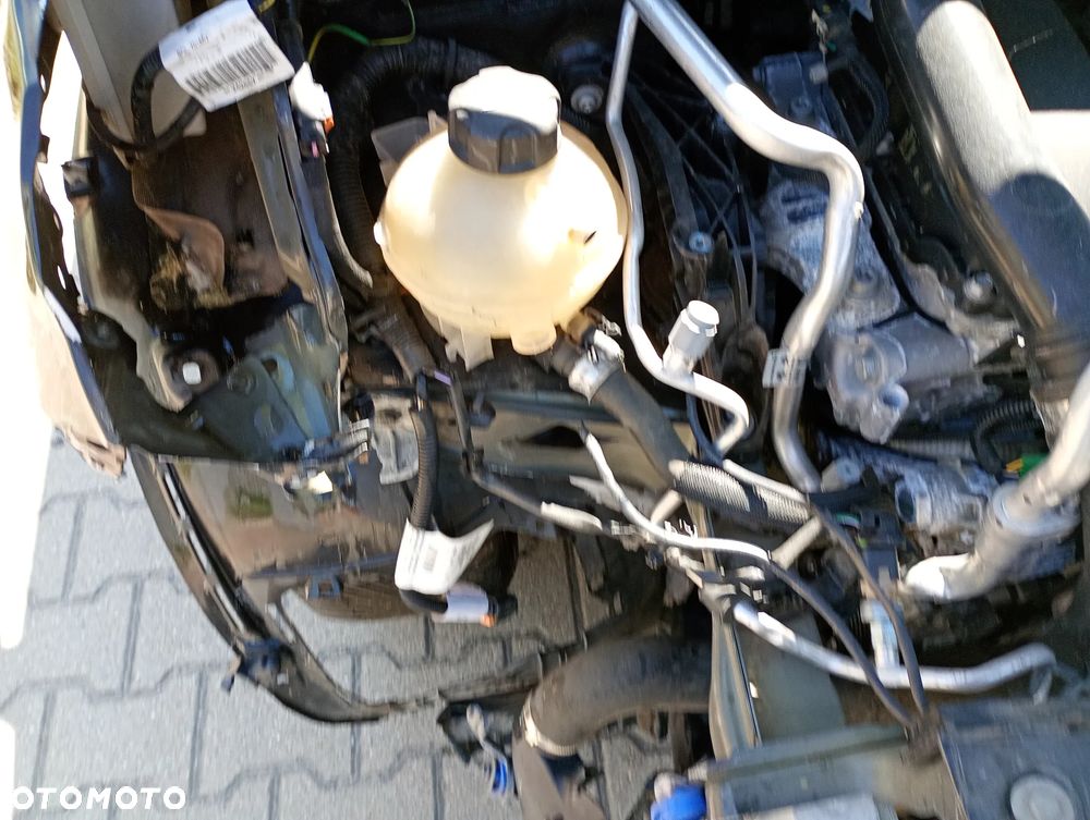 Peugeot 3008 THP 165 EAT6 Stop & Start Active - 8