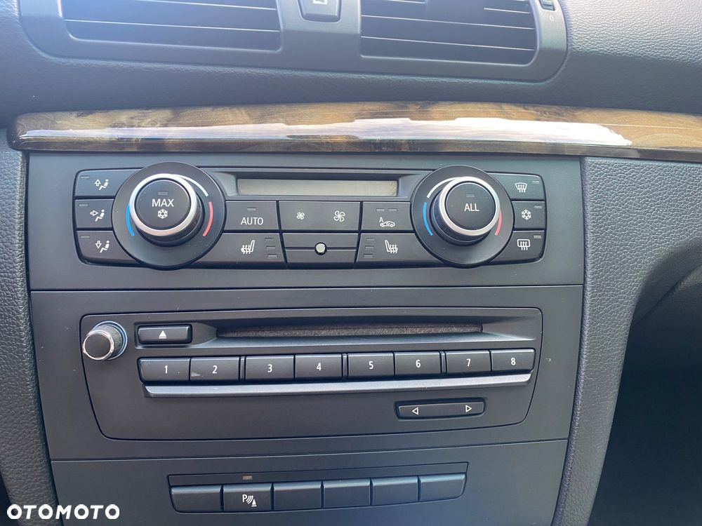 BMW Seria 1 - 19