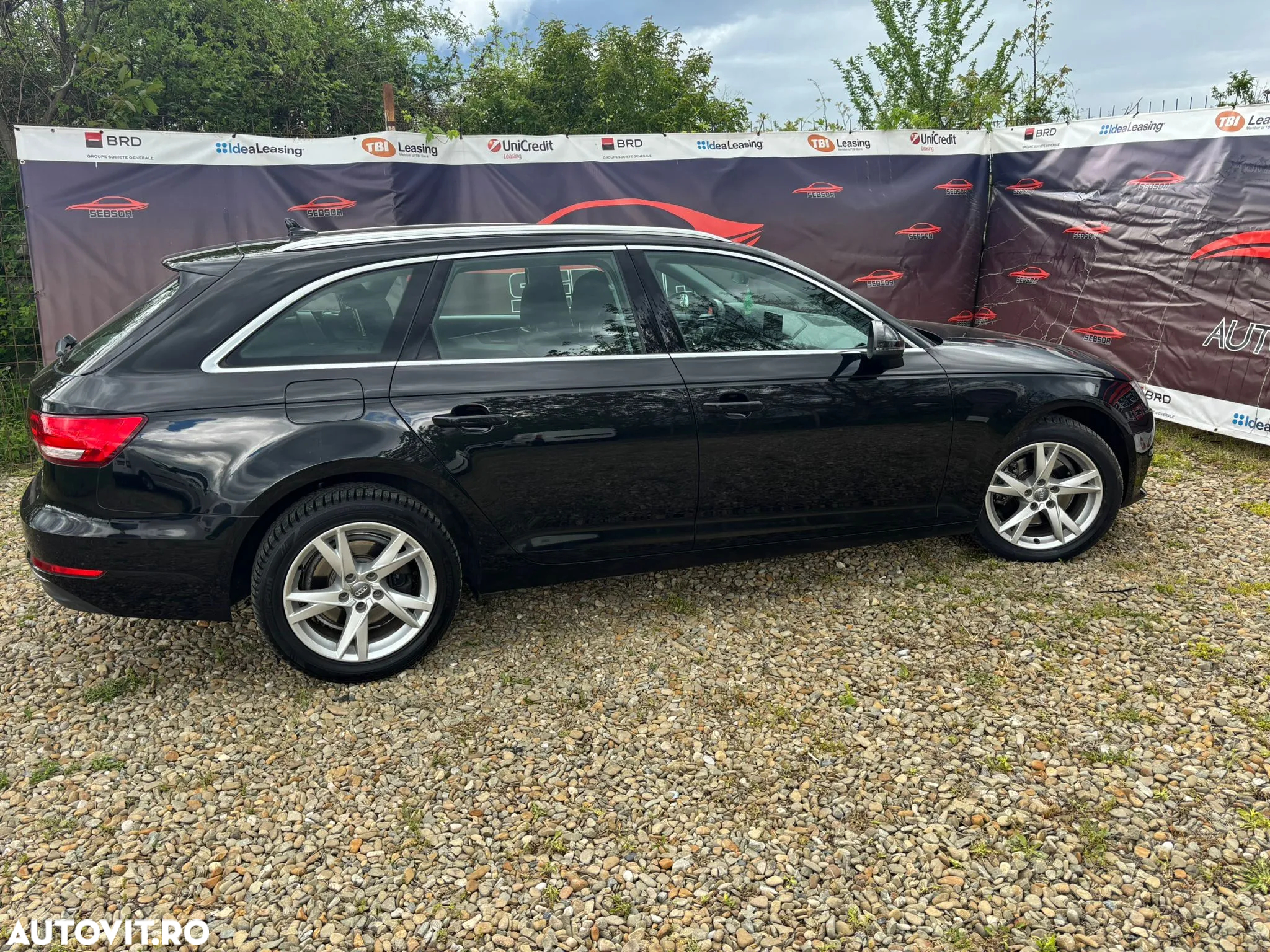 Audi A4 Avant 2.0 TDI S tronic - 2