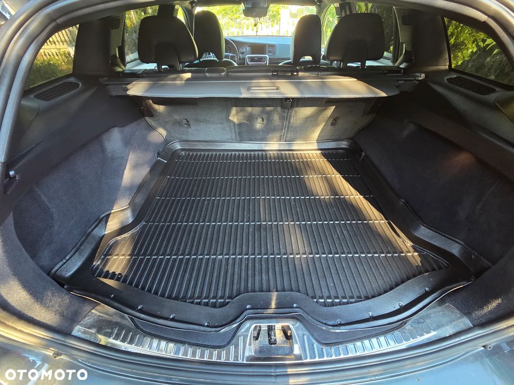 Volvo V60 D4 - 18
