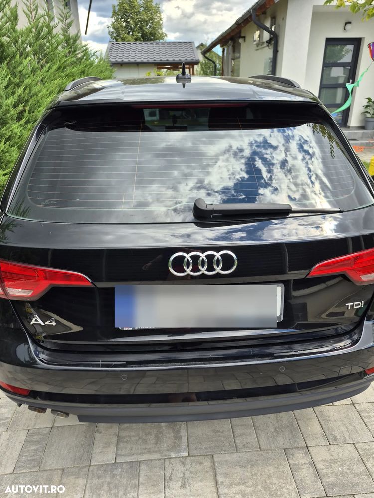 Audi A4 Avant 2.0 TDI S tronic - 4