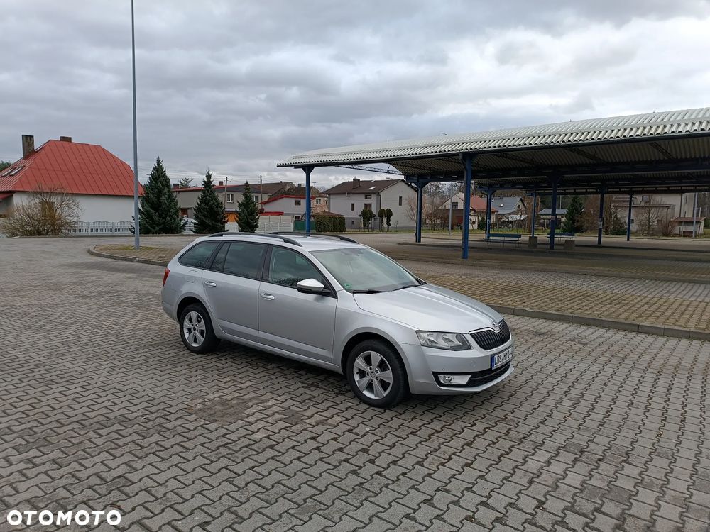Skoda Octavia Combi 1.6 TDI Green tec DSG Elegance - 9