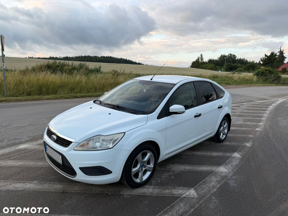 Ford Focus 1.6 Trend - 14