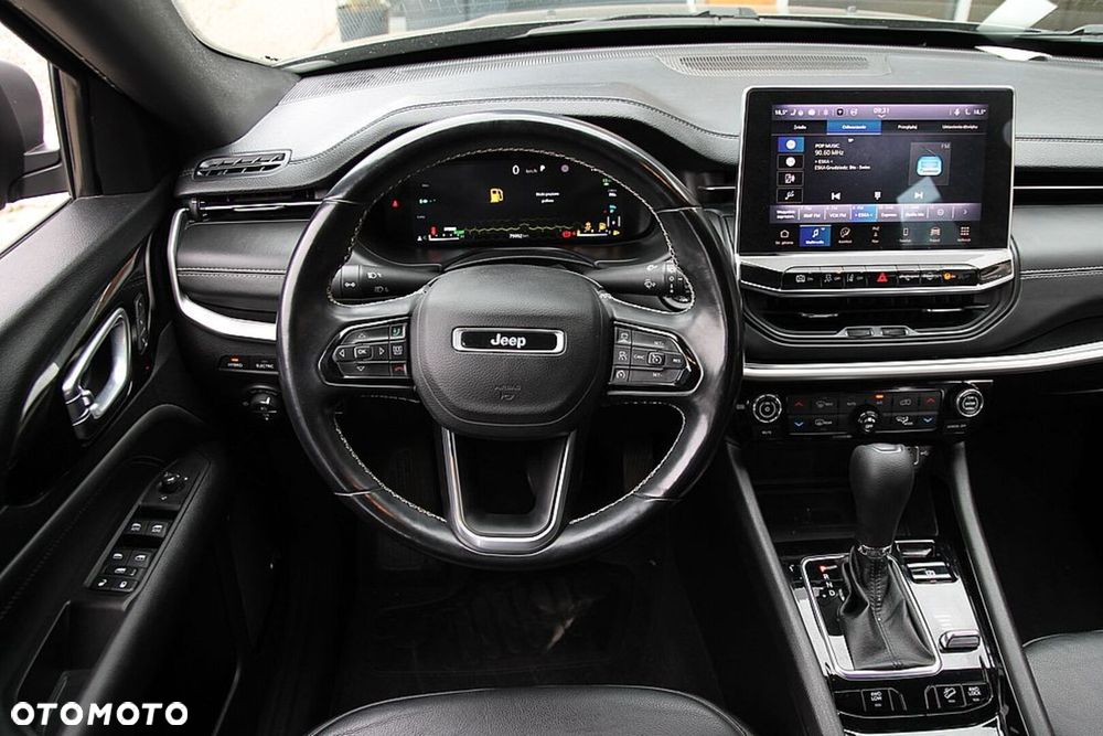 Jeep Compass - 17