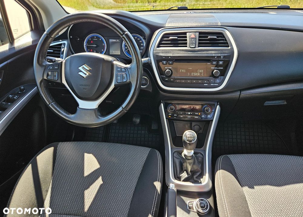 Suzuki SX4 S-Cross 1.6 DDiS Premium Plus 4WD - 7