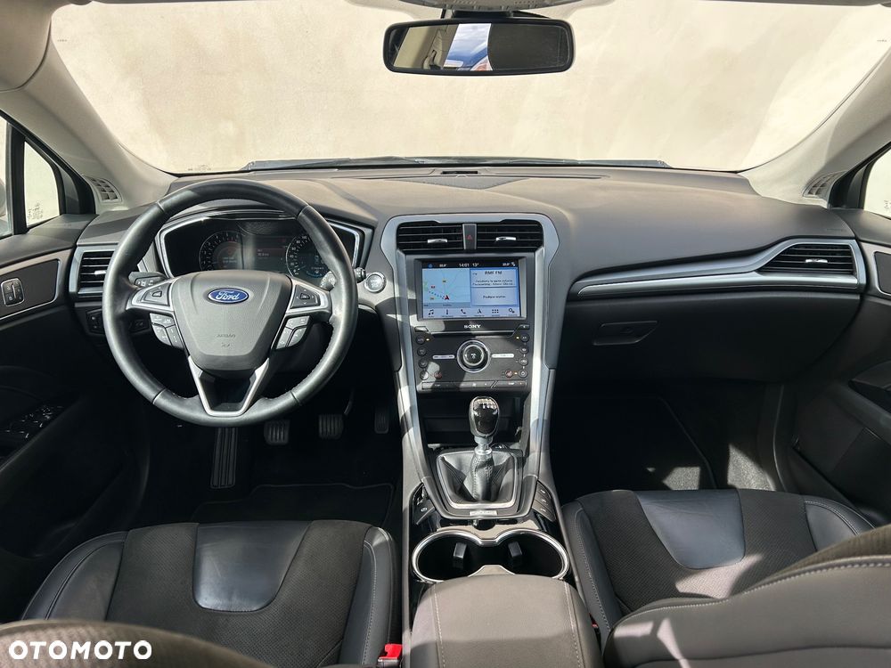 Ford Mondeo 2.0 TDCi STart-Stopp Titanium - 20