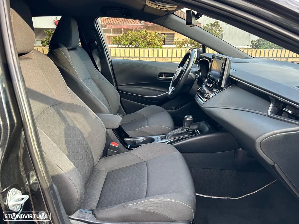 Toyota Corolla Touring Sports 1.8 Hybrid Comfort+P.Sport - 5