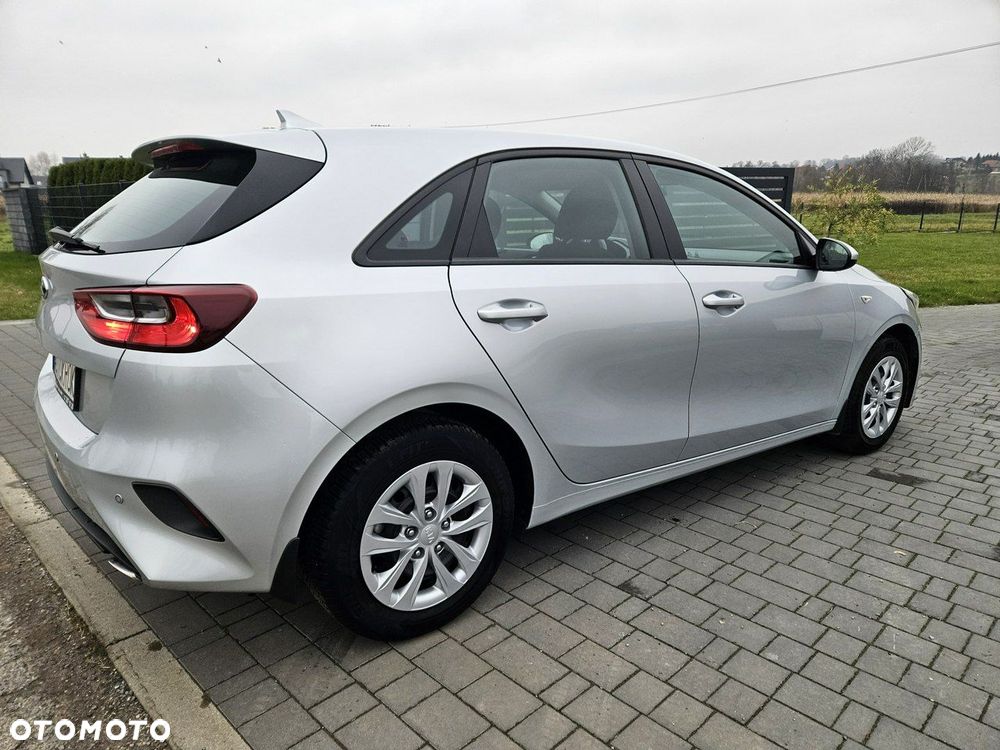 Kia Ceed - 1