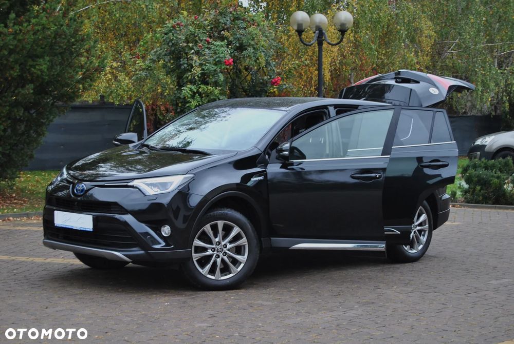 Toyota RAV4 2017